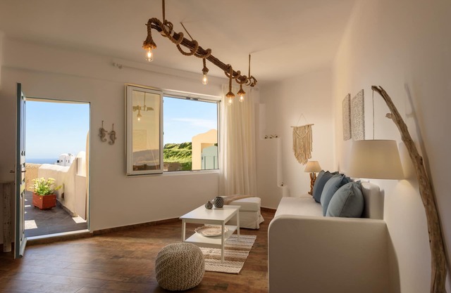 For All Seasons Mansion - Superior Cave Apartment