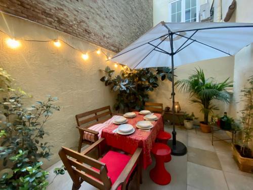 For You Rentals Apartment TEMPORAL with Beautiful Private Terrace in the Center of Madrid CAR19