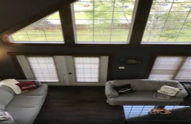 Fortnight Chalet Vacation Rentals in Deer Lake
