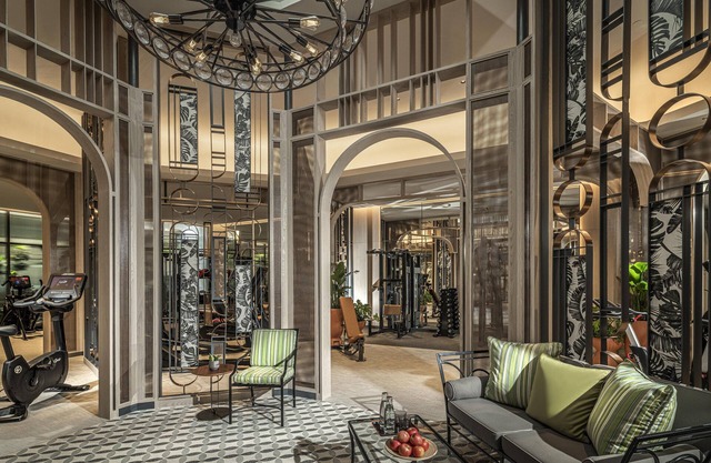 Four Seasons Hotel Singapore