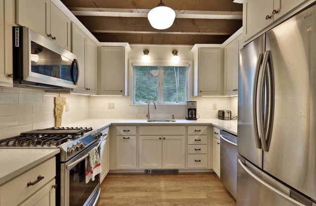 Fox Run Condo With Views of Okemo!
