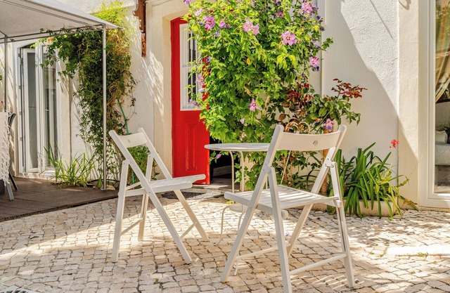 Fragrant Garden Apartment