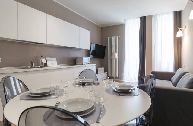 Freguglia C - Bright & Cozy apartment in Milan city center