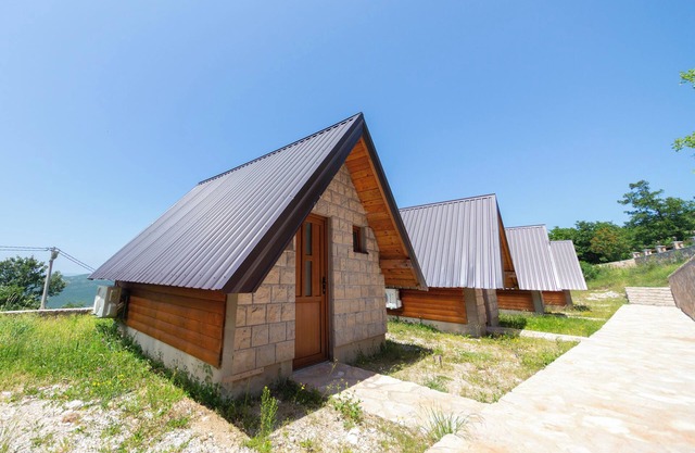 Fresh Cabin for 2ppl in a Natural Setting