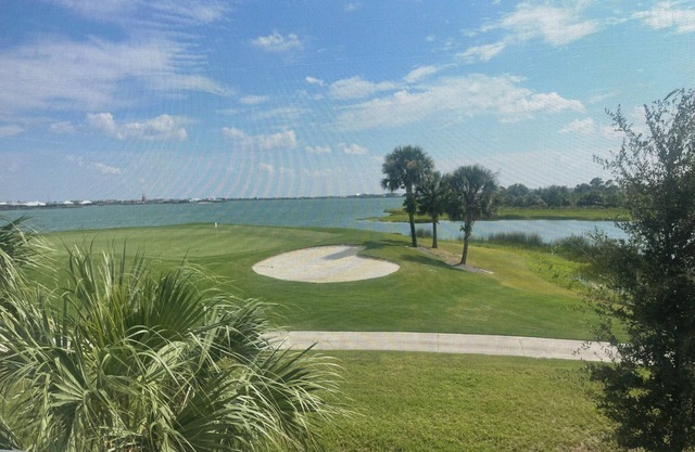 Full Golf, Pickleball, Pool & Resort amenities. Stunning golf and lake views.