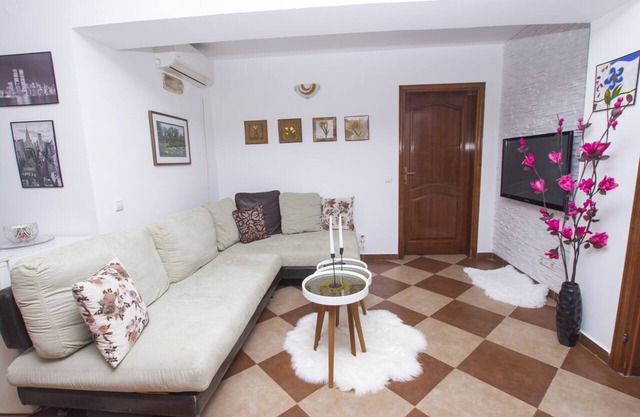 Fully equipped two-bedroom apartment in Bar city center