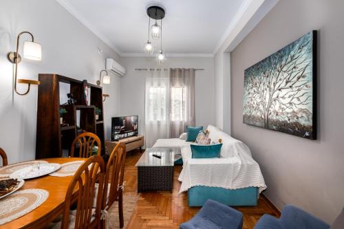 Fully renovated flat close to Uni & hospitals