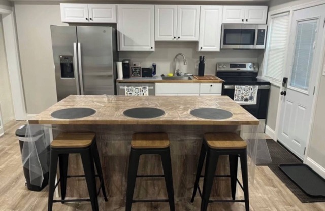 Furnished 2 Rm AptnHillen Rd, ColdSpring Ln, & Morgan State University Area