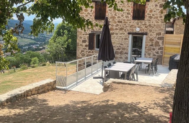 Gîte 4 Saisons (14 pers.) : Calm, Forest & Unforgettable Adventures, Domaine Solio