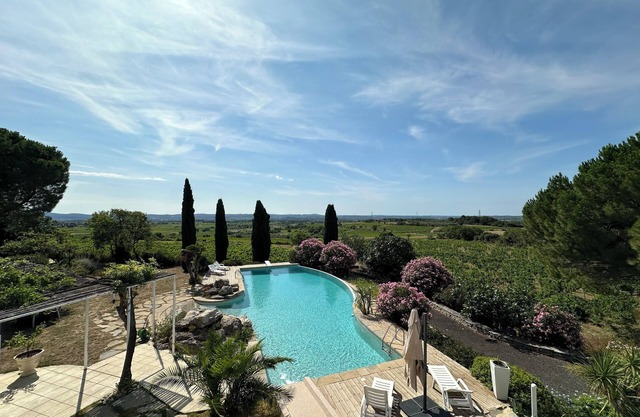 Gîte la Majorelle T3 de 92 m² + Terrasses, Jardin