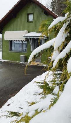 Gîte le chalet vert , prêt de raquettes des neiges