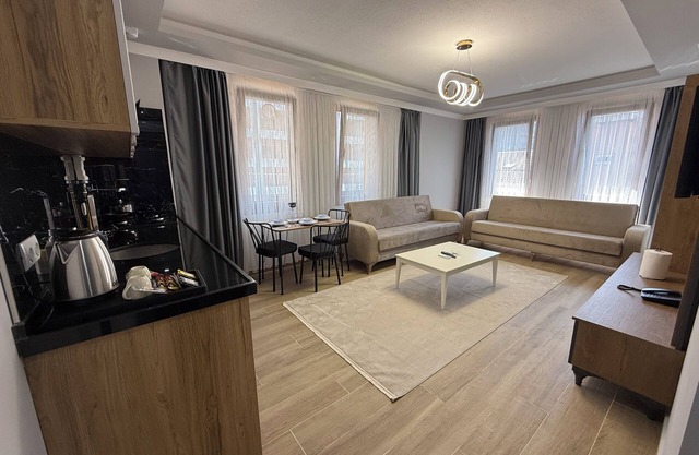 Güven Palace Suites