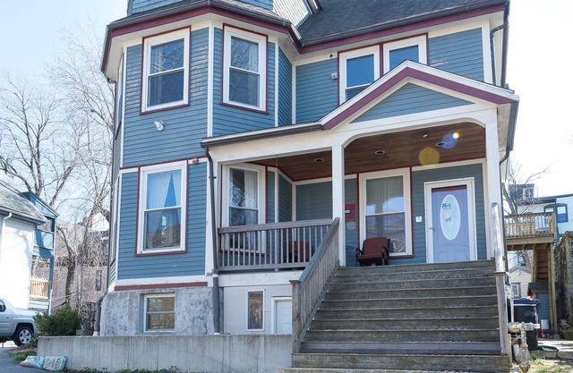 G-1 X Lg Luxury SHG #1 right in the city of Boston near Universities & subway