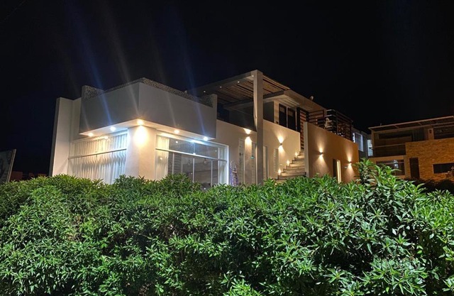 G&E_BEACH HOUSE