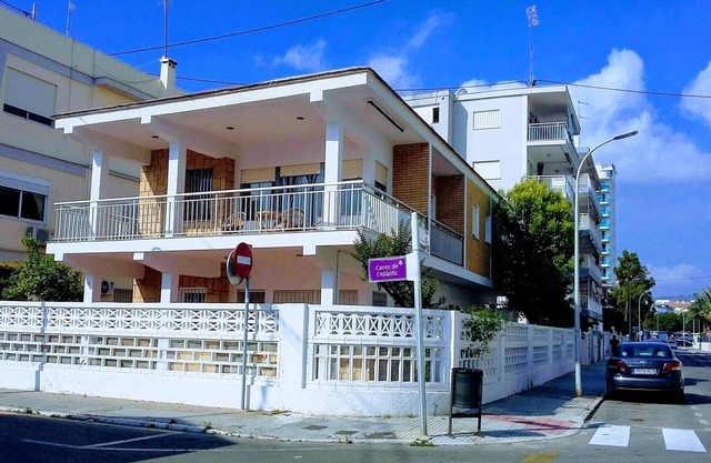 Gandia: Casa con jardín