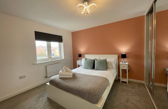 Garden | Parking | 4BR