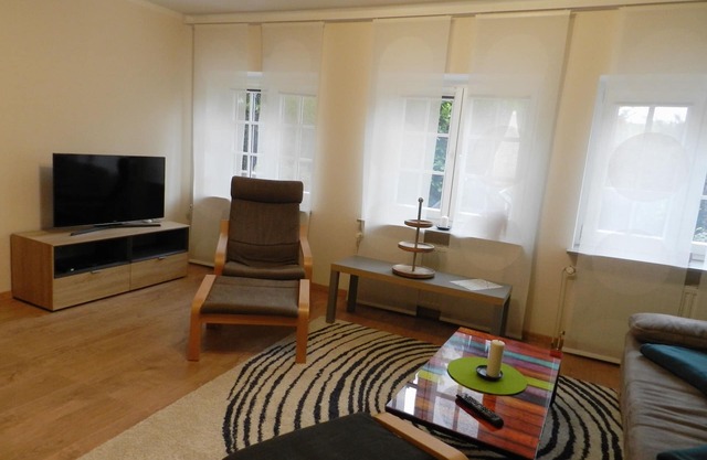 Garden view vacation apartment in the historic Heuerhaus in the beautiful Rhodo garden