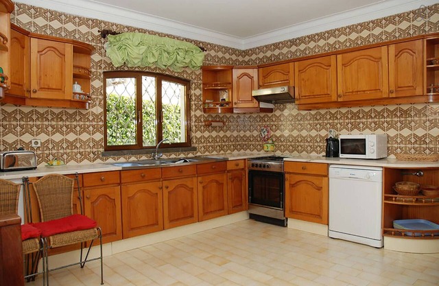 Genie's Villa Boutique, Algarve-Family Friendly-Pool,Balcony Garden, Terrace,BBQ