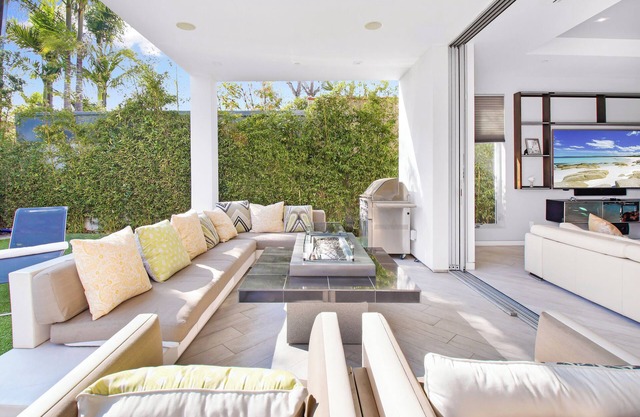 Getaway in Los Angeles