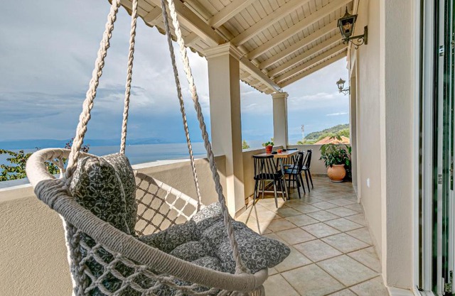 Gialos Holiday House