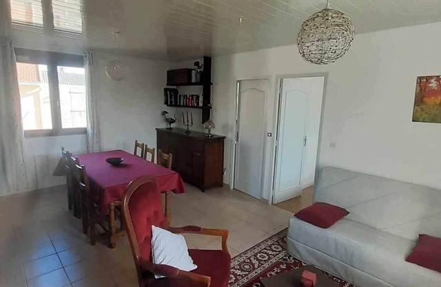 Gîte Chez Mamie nA pleasant and quiet cottage by the sea