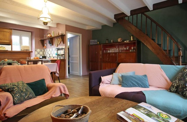 Gite Dragey-Ronthon, 3 bedrooms, 8 persons
