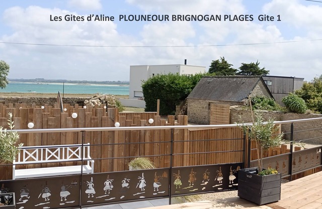 GITE 50M FROM THE SEA PLOUNEOUR TREZ COTE DES LEGENDES PLOUESCAT FINISTERE BRETAGNE