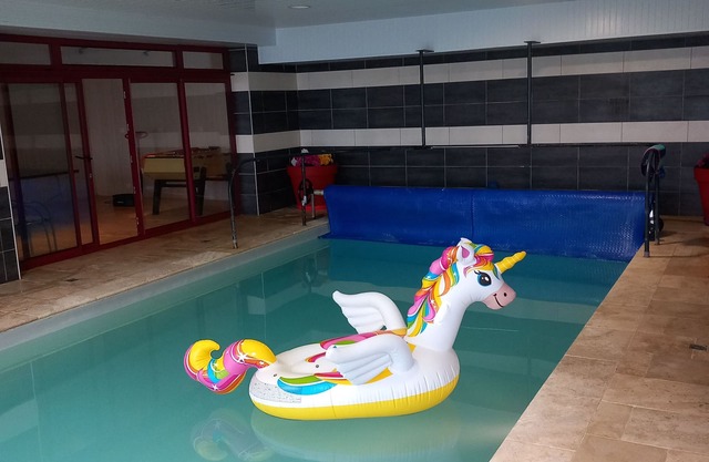 GITE LES AQUARELLES 1 BLEU - sea view heated indoor pool all year round
