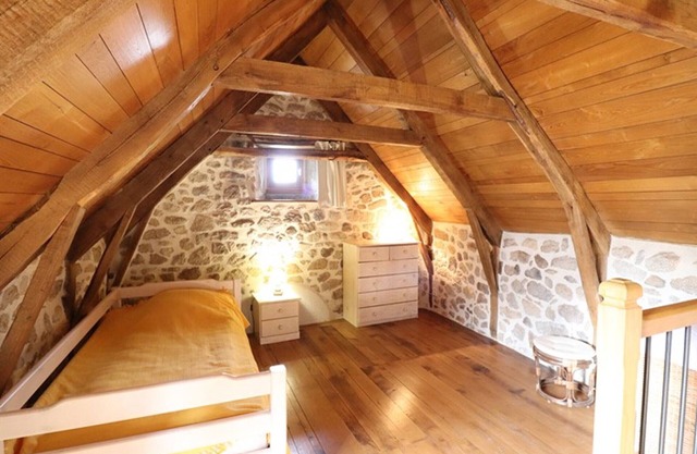 Gite Leucamp, 2 bedrooms, 4 persons