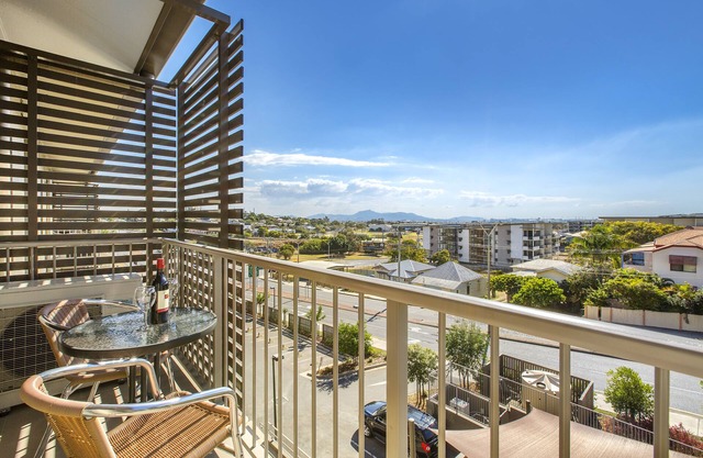 Gladstone Downtown Central Apartment Hotel