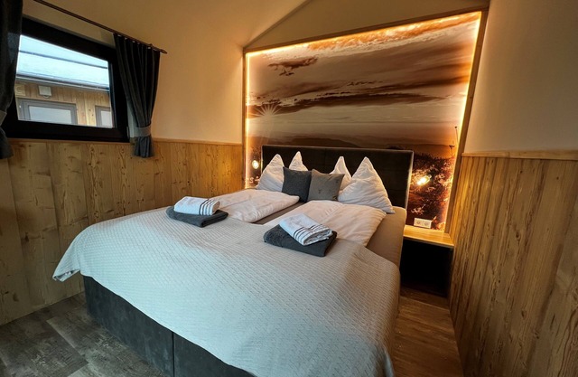 Glamping in the sleeping hut