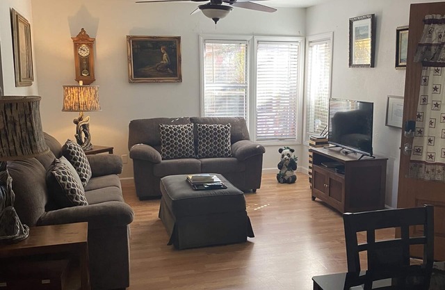Golden Hill Serenity House near Gas Lamp and convention Center