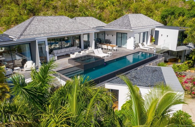 Golden Palm Luxury villa