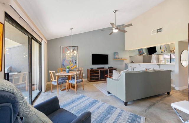 Golf Course Views, Newly Updated, Community, Pool, Spa, Tennis