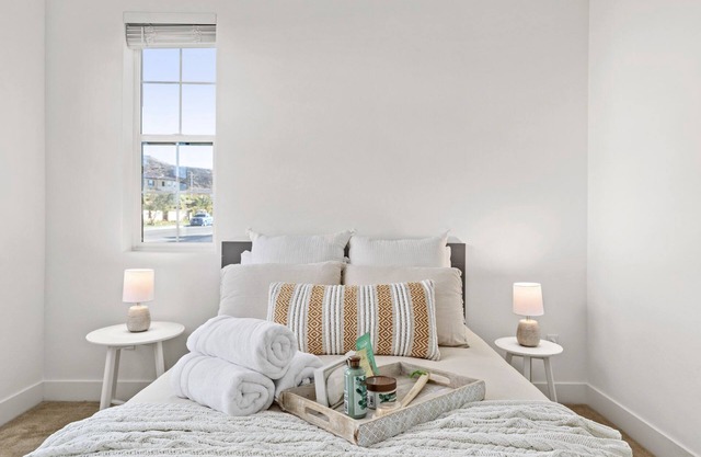 GOODE.HOMES | Luxury Home w/views cmty. pool/spa