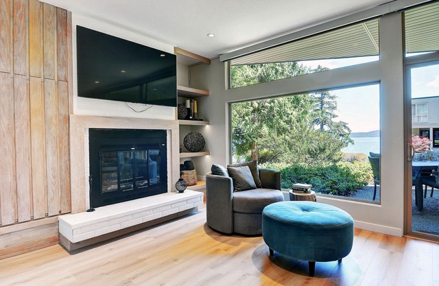 Gorgeous 2 Bed Oceanfront Condo at Inn of the Sea