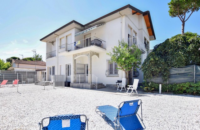Gorgeous apartment in Lido di Camaiore