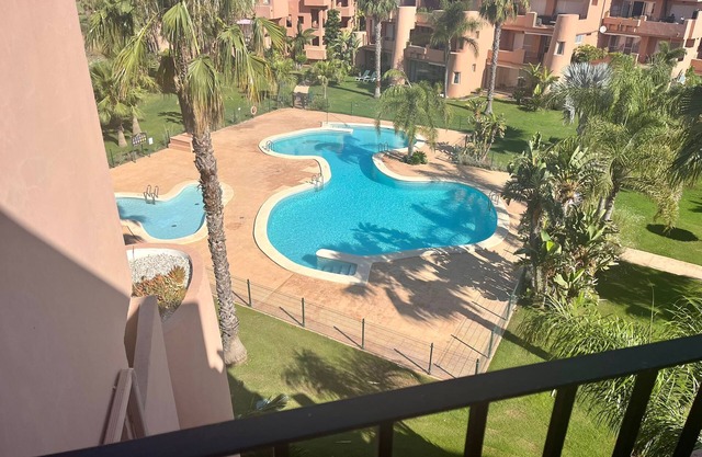 Gorgeous Apartment with Golf & Pool Views 14132