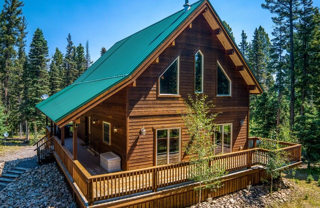 Gorgeous cabin in Arrowhead - Perfect for an off-season escape!