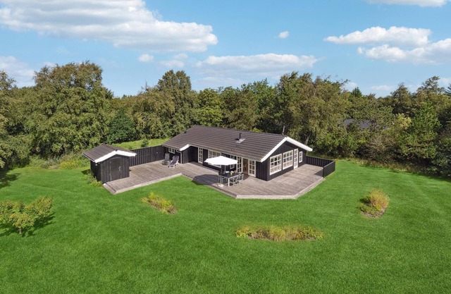 Gorgeous home in Jerup with sauna