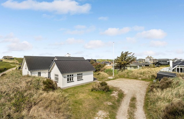 Gorgeous home in Ringkøbing with sauna