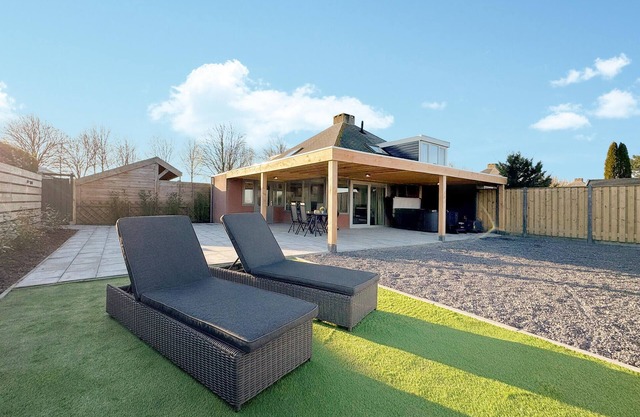 Gorgeous home in Stavenisse