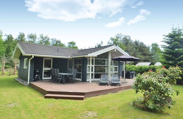 Gorgeous home in Væggerløse with WiFi