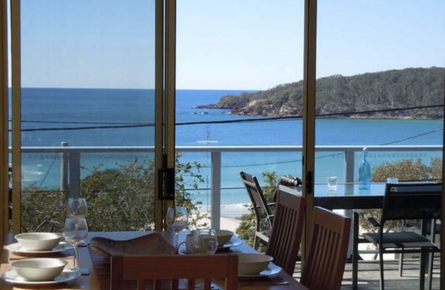 Gorgeous pet-friendly house at Pambula Beach.