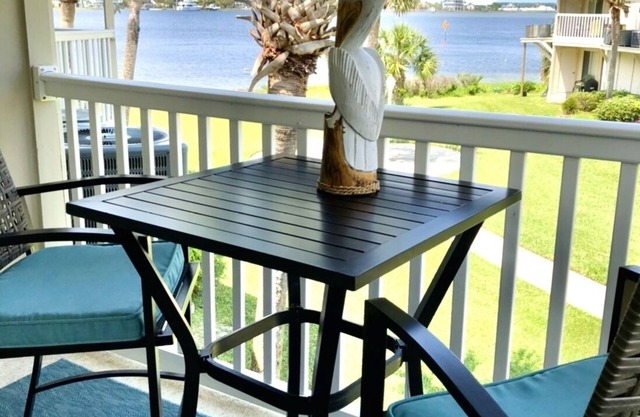 Gorgeous waterfront condo steps from the beach!