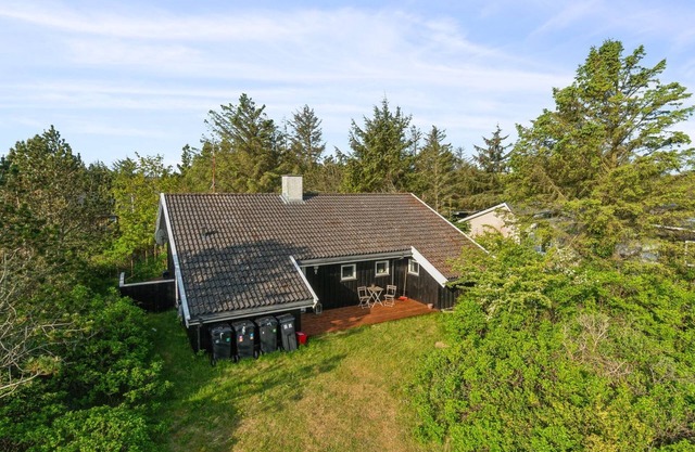 "Gottliebe" - 850m from the sea by Interhome