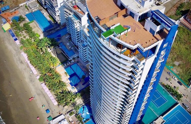 Gran Diamond Beach