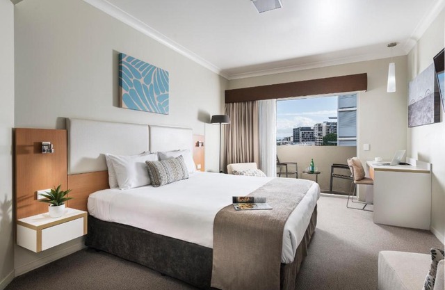 Grand Hotel and Apartments Townsville