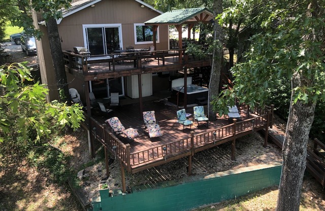 Grand Lake Paradise near Disney OK