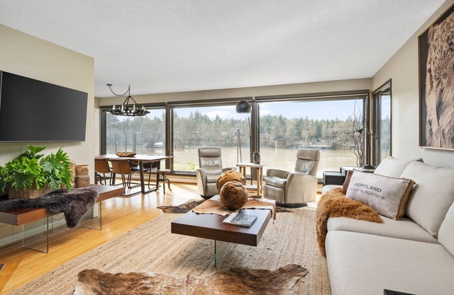 Great Deals on Summer Stays!